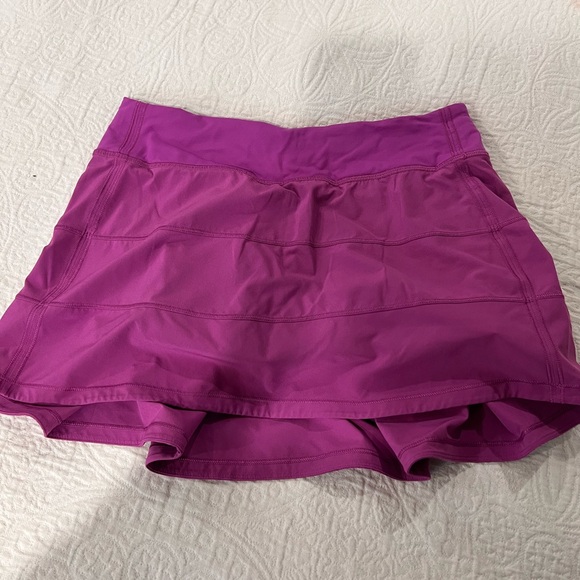 Lululemon pace rival vivid plum skirt 6 - Picture 1 of 3